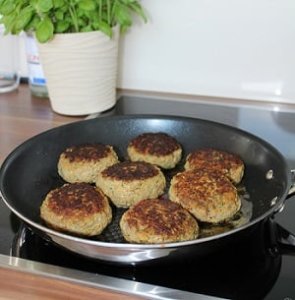 Fleischpflanzerl - Frikadellen - Buletten - Fleischküchle selber machen Fleischpflanzerl Rezept - Frikadellen selber machen - Buletten vegetarisch