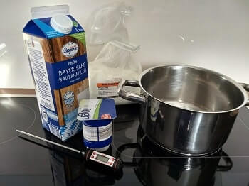 Joghurt selber machen mit Frischmilch und Joghurtbereiter