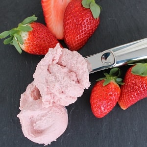 Erdbeereis Rezept - Erdbeer Eis selber machen